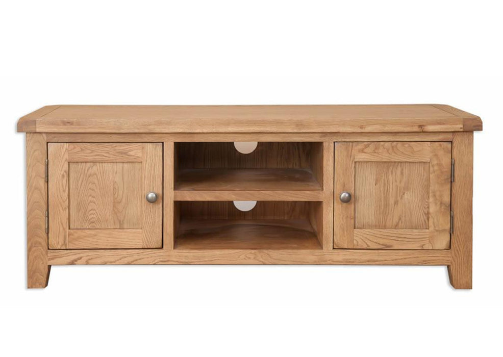'Oakwood Living' Country Oak Plasma TV Unit
