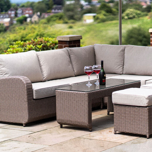 Why Rattan Furniture is the Perfect Choice For Your Summer Outdoor Space