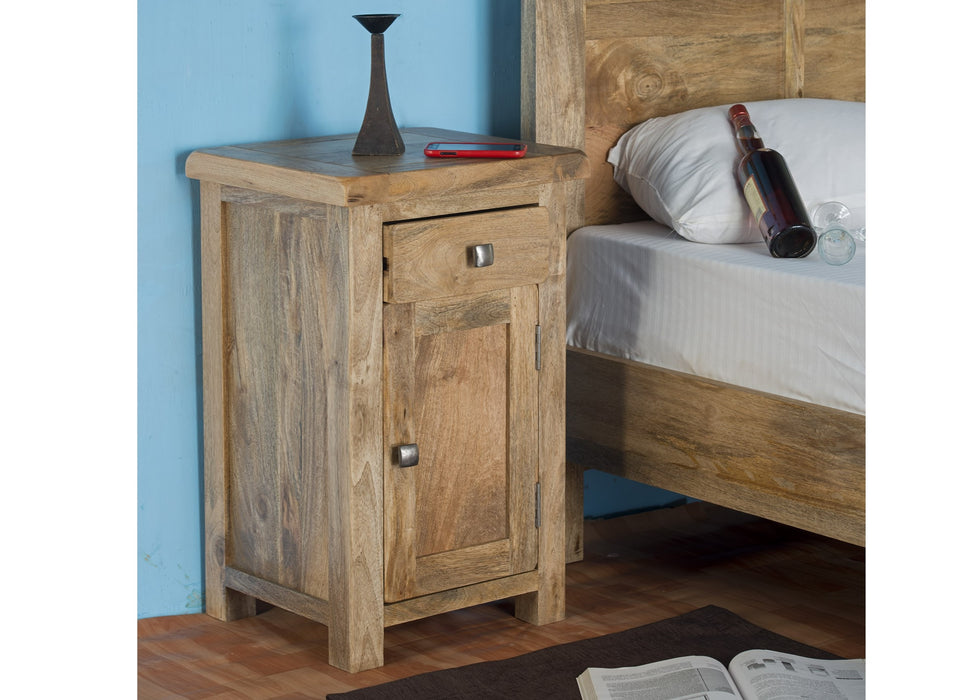 Odisha Solid Chunky Mango Wood 1 Drawer Bedside Cabinet