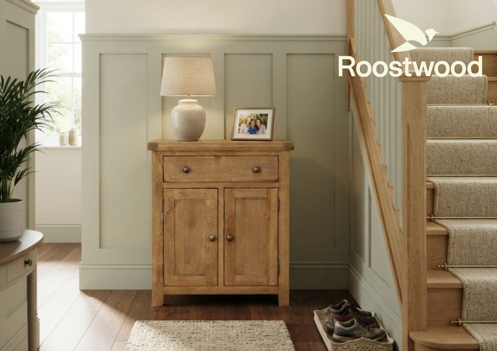 Roostwood 'Malvern' Country Solid Oak 2 Door Hall Cabinet / Small Sideboard