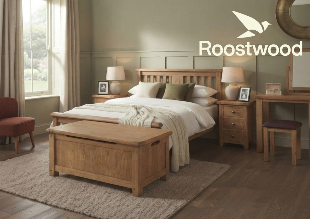 Roostwood 'Malvern' Country Oak Blanket Box / Ottoman