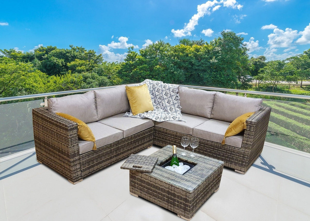Wicker coffee table top set